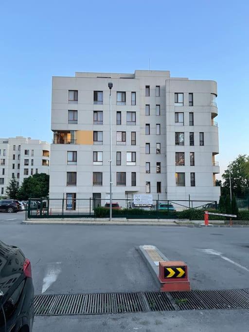 Варна Сити Парк С Паркомясто Buitenkant foto